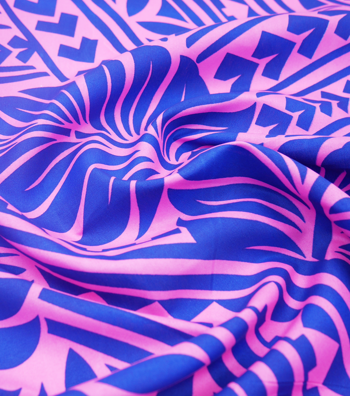 Polyester / Cotton Pacific Print $3.00p/m- Blue & Pink  (A)