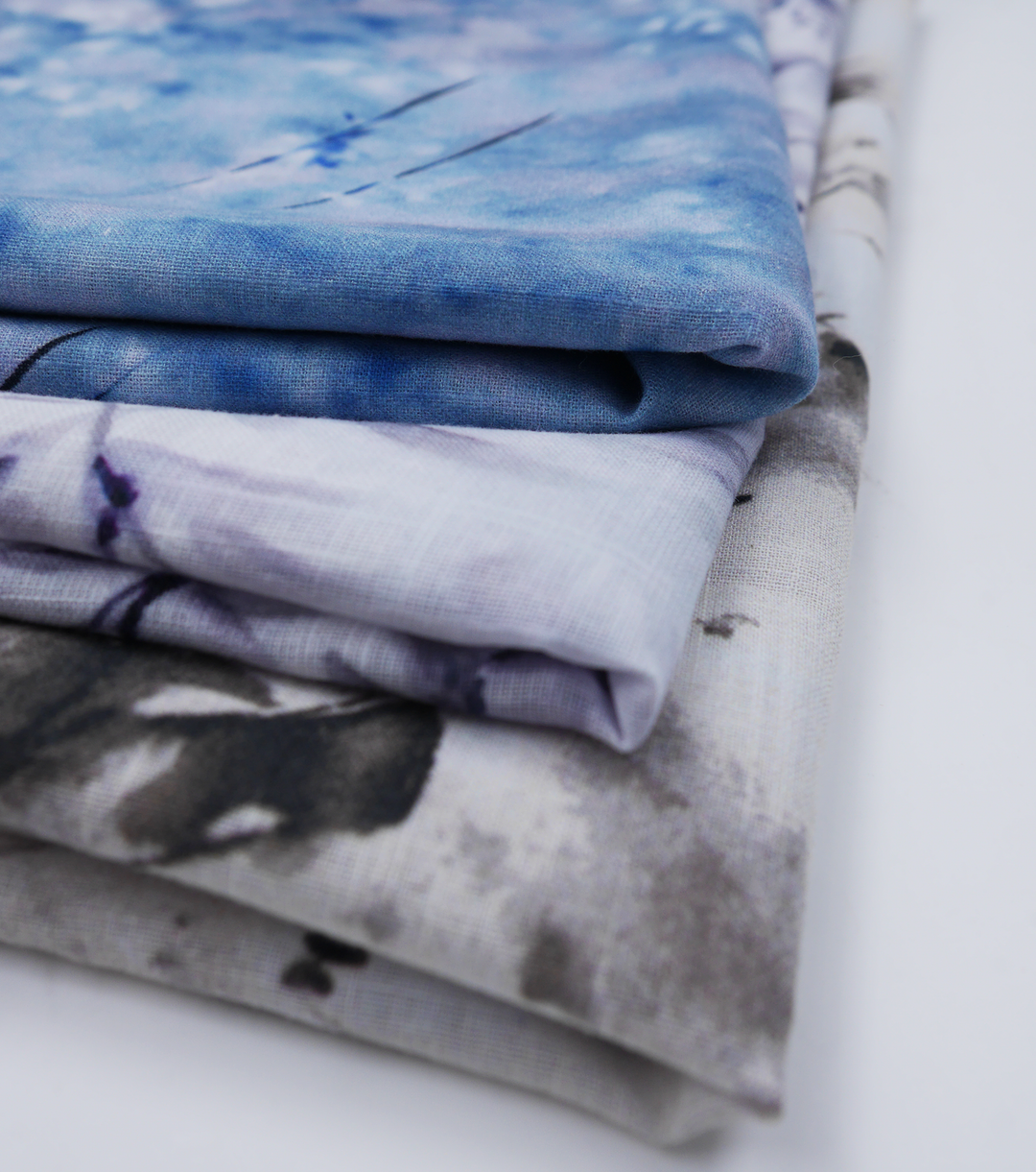 Printed Cotton Linen $16.00p/m - Lavender Mist Vine
